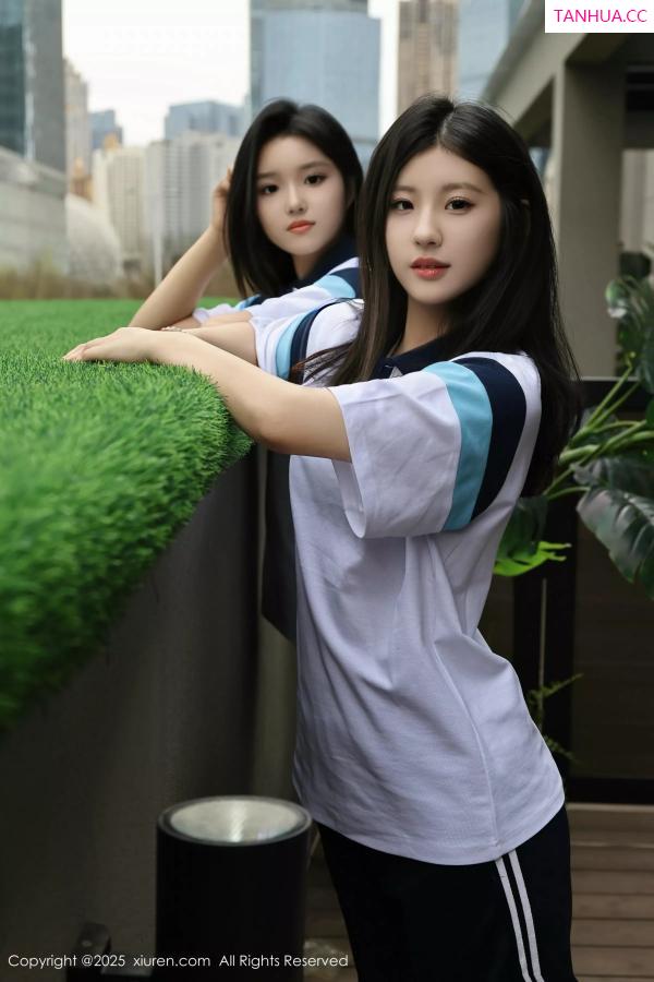   [XiuRen]高清写真图 2025.05.16 No.10288 小芭乐 蓝色校服第26张图片